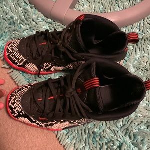 I’m selling Nike Air Foamposite “Snakeskin”
